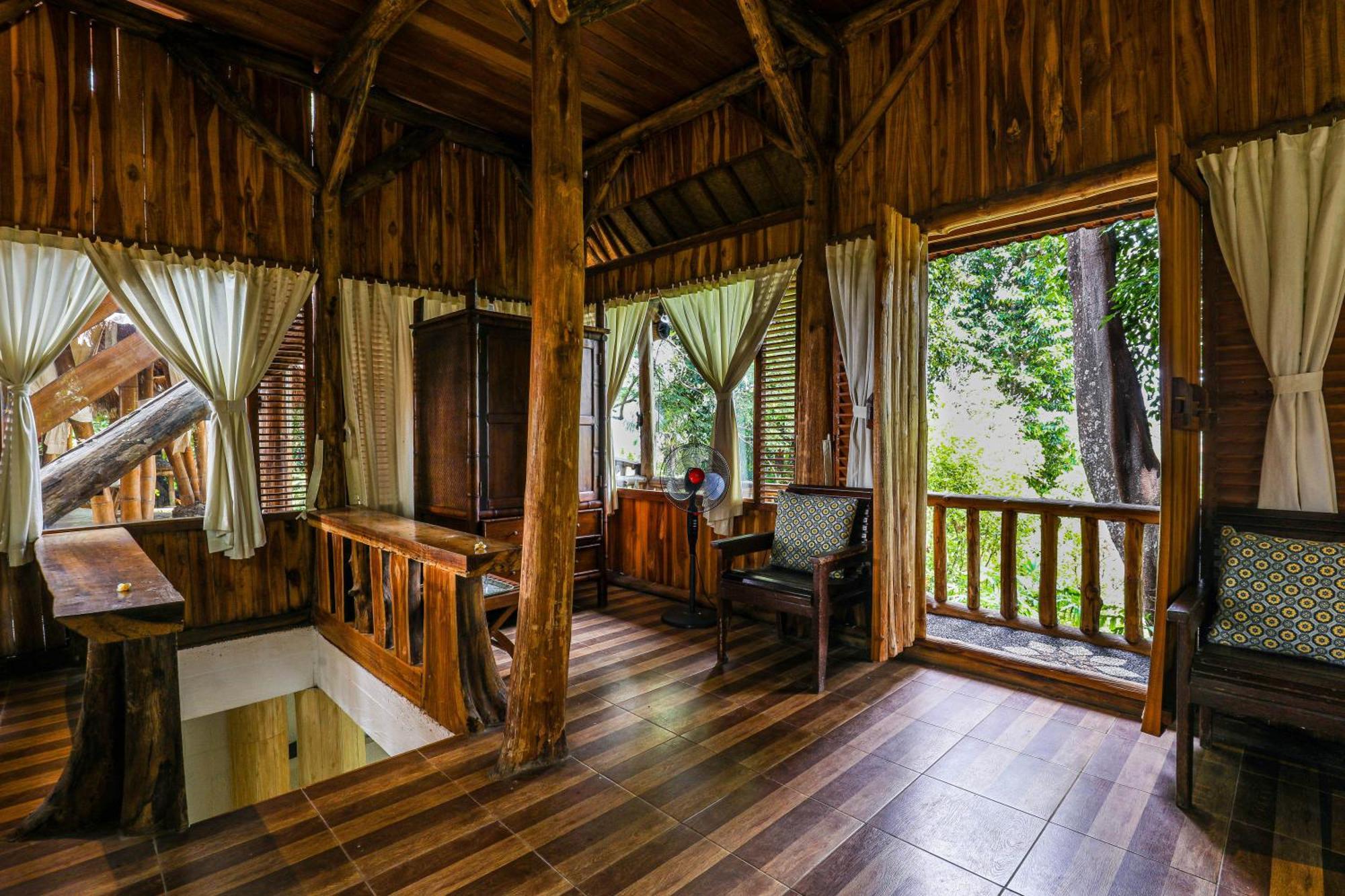 Отель Omunity Bali Сингараджа Экстерьер фото